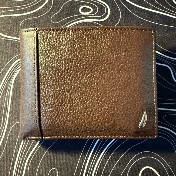 Nautica Brown Key & Card Holders Accessories - Picture 1 of 7